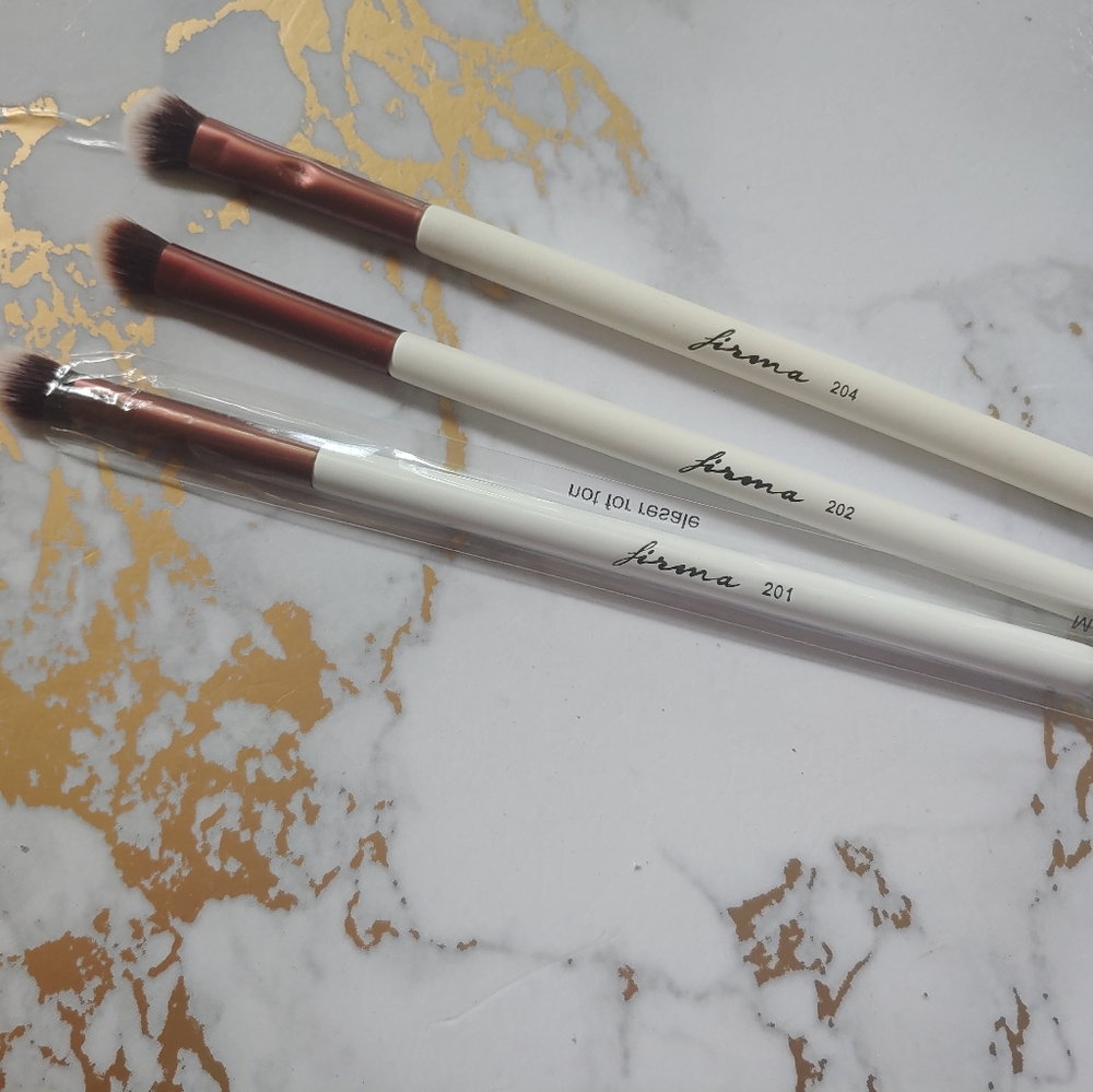 Firma eyeshadow brushes